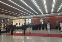 Foto: Sekretaris Daerah (Sekda) Kabupaten Bulungan Risdianto mengukuhkan 21 calon Paskibraka Bulungan, di Desa Salimbatu, Kecvamatan Tanjung palas tengah.