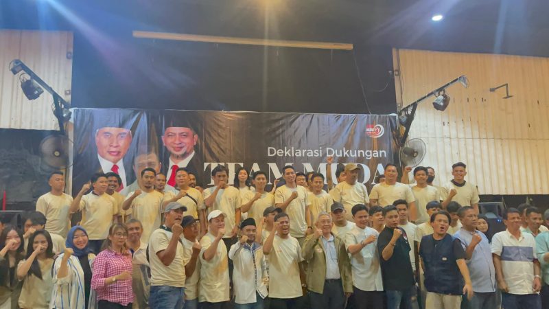 Foto: Deklarasi team Muda Isran-hadi.