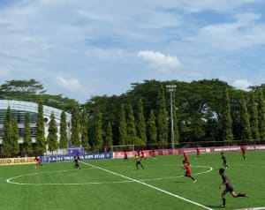 Foto : Tim Pra Popnas Kaltim saat berujicoba dengan borneo FC academy.