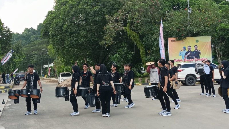 Foto : Tim Drumband Dispora Kaltim.
