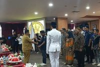 Foto: Bupati PPU, Mudyat Noor, melantik pengurus DKD PPU 2025-2030 di Aula Kantor Bupati, Jumat, (25/4/2025).
