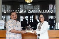 Foto: Bupati PPU Mudyat Noor saat berkunjung ke UGM, Kamis, (17/4/2025).