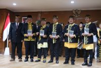 Foto: Bupati Mudyat Noor bersama jajaran Forkopimda, dan pimpinan daerah, berpose bersama dalam momentum peringatan HUT ke-23 Kabupaten PPU.