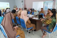 Foto: Suasana pendampingan verifikasi KLA 2025 di Balai Penyuluhan KB, Penajam.