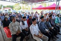 Foto: Warga Desa Sidorejo menghadiri Safari Ramadan yang digelar Pemerintah Kabupaten Penajam Paser Utara di Masjid Al-Ikhsan.