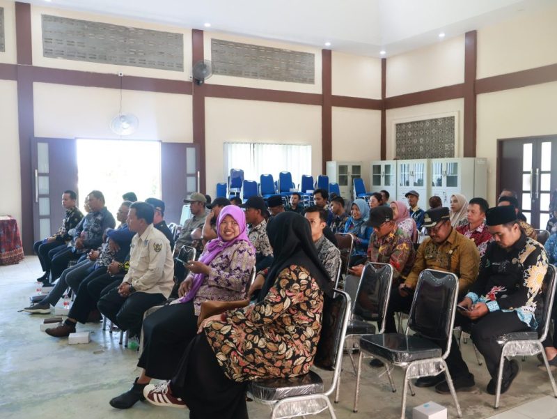 Foto: Sosialisasi pembentukan Koperasi Desa Merah Putih di Kantor Kecamatan Sepaku.