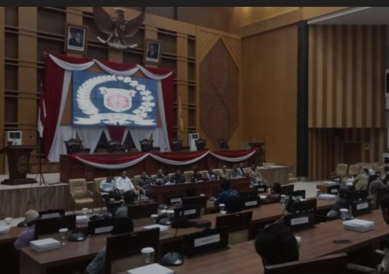 Foto: RDP oleh Komisi I DPRD Kota Samarinda bersama dengan pihak terkait, permasalahan pasca relokasi pasar subuh.