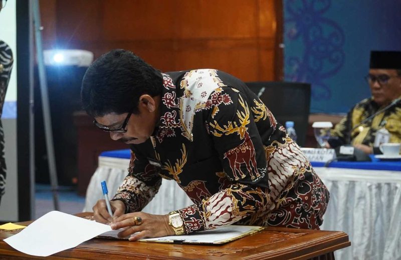 Foto: Wakil Bupati PPU, Abdul Waris Muin.