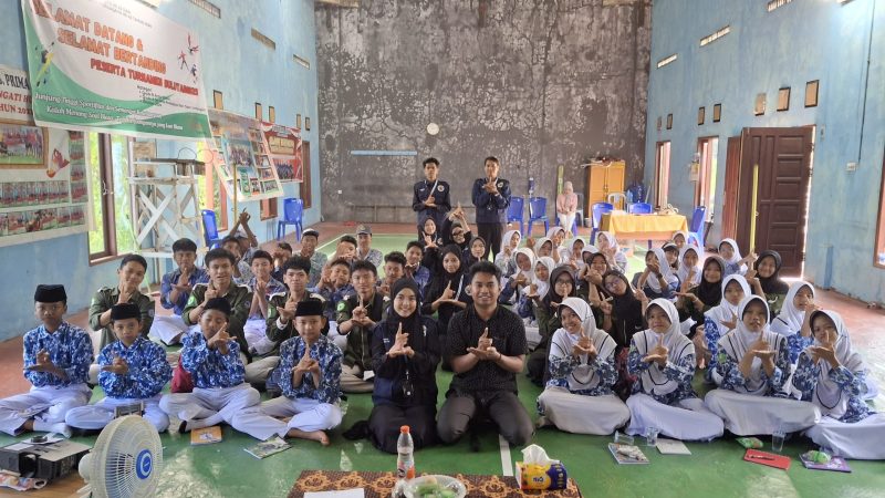 Foto : Kegiatan Workshop Kepemimpinan OSIS di Desa Purwajaya, Kota Samarinda 