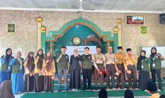 Wujudkan Santri Tangguh, KKN-TEMATIK FUAD UINSI Dan Ponpes Al-Muhajirin Gelar Sosialisasi Anti Kekerasan