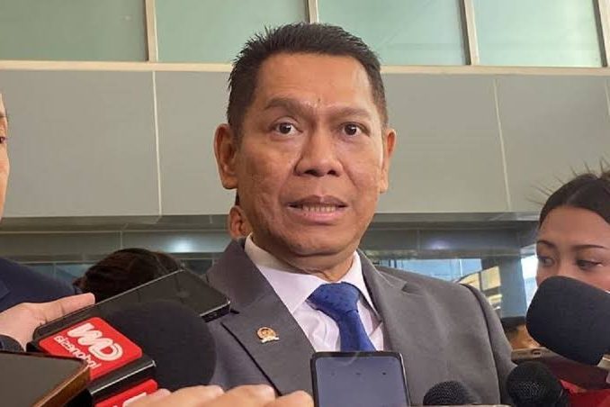 Foto : Adies Kadir, Anggota DPR RI, Fraksi Golkar