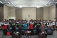 Foto : Kegiatan Apel Kebangsaan yang dilaksanakan oleh KSBSI Kaltim, FSPKEP dna FSP Kahutindo di Aula Kantor Dispora Kaltim yang lama. Minggu (19/10/2025).
