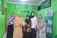 Foto : Arimbi Cyntia Cibo, Mahasiswi PKL, Fakultas Ushuluddin, Adab Dan Dakwah, Universitas Islam Negeri Sultan Aji Muhammad Idris (UINSI) Kota Samarinda.