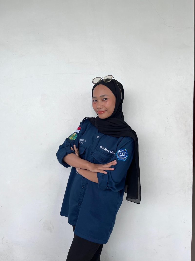Foto : Az Zahra Arumbiana Wilujenh, Mahasiswi Komunikasi dan Penyiaran Islam UINSI Kota Samarinda.