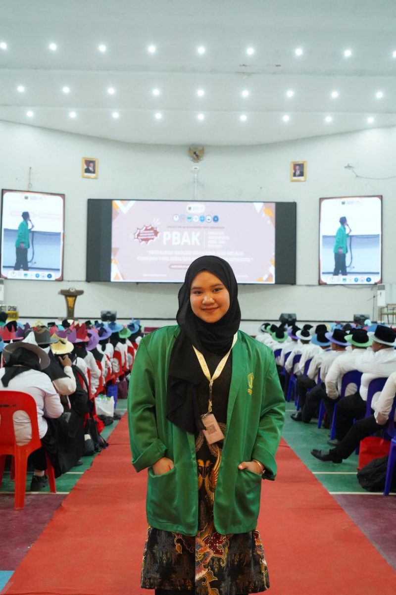 Foto : Adeliya Safitri
mahasiswi Komunikasi Dan Penyiaran Islam semester 3
UINSI Samarinda