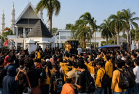 Foto: Demonstrasi dari ARAK di area Kantor Gubernur Kaltim. (Zull/LJ).