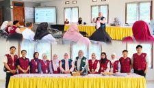 Foto: Potret Mahasiswa KKN Tematik UINSI Samarinda saat mendampingi UMKM Kel. Salok Api Laut, Samboja Barat melakukan sertifikasi halal. (Dok. KKN Tematik UINSI Samarinda)
