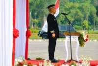 Foto: Bupati Bulungan, Syarwani saat menjadi pembina upacara HUT RI ke-81 di Hutan Kota Bunda Hayati.