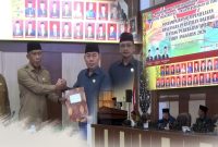 Foto: Bupati Bulungan, Syarwani saat menghadiri Rapat paripurna DPRD Bulungan.