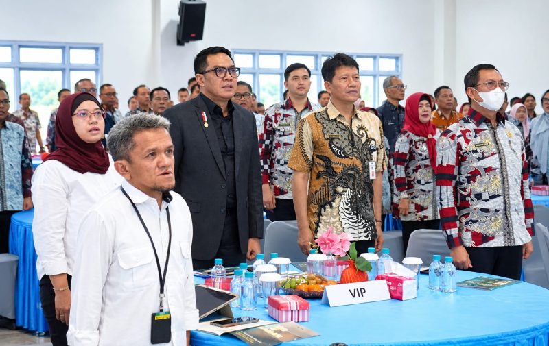 Foto: Walikota Samarinda, Andi Harun (tengah). (Dok.HumasPemkotSamarinda)
