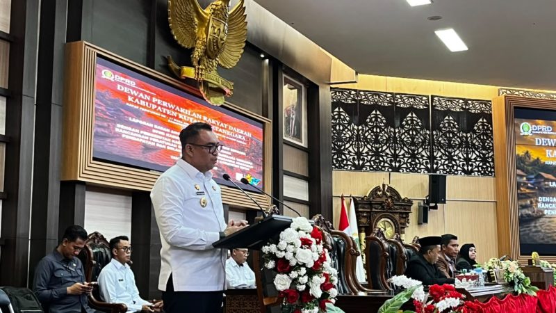 Foto: Bupati Kukar, Aulia Rahman Basri.