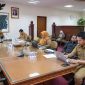 Foto: Sekretaris Daerah (Sekda) PPU Tohar saat mengikuti ekspose penyusunan materi teknis dan Rancangan Peraturan Presiden tentang RTR KSN Kalimantan Timur secara daring.