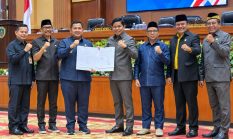 RAPBD-P 2026 PPU Ditandatangani Bupati, Pinta OPD Gunakan Anggaran Dengan Tepat Sasaran