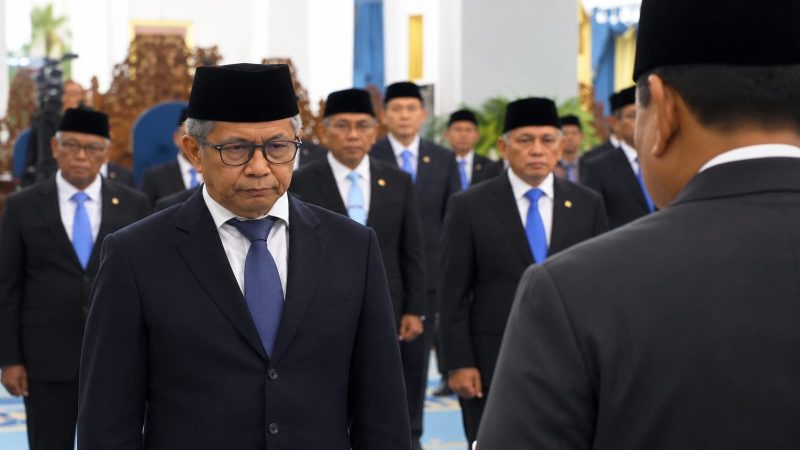 Foto: Rocky Gerung, saat dilantik oleh Presiden Prabowo Subianto sebagai anggota Watimpres RI.