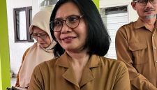 Foto: Kepala Dinas Kesehatan Kukar, Ismi Mufiddah.