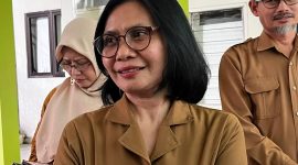 Foto: Kepala Dinas Kesehatan Kukar, Ismi Mufiddah.