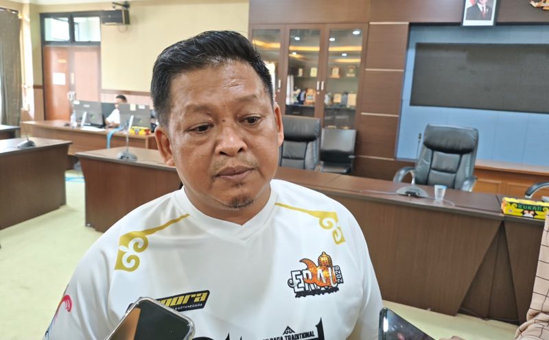 Foto: Kepala Dinas Pemuda dan Olahraga Kukar, Aji Ali Husni.