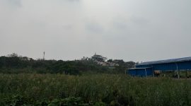 Foto: Potret cuaca Kota Samarinda dari wilayah Kecamatan Loa Bakung, di siang hari pada Senin (05/10/2026).