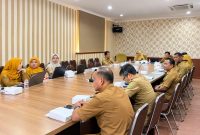 Foto: Dinas Lingkungan Hidup (DLH) PPU saat membahas laporan akhir RIPS bersama sejumlah perangkat daerah di Ruang Rapat Wakil Bupati PPU.