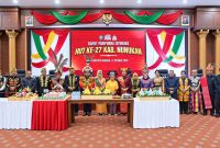 Foto: Potret Bupati Irwan Sabri (tengah) pada peringatan HUT ke-27 Kabupaten Nunukan. (Dok. Humas Pemkab Nunukan)