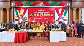 Foto: Potret Bupati Irwan Sabri (tengah) pada peringatan HUT ke-27 Kabupaten Nunukan. (Dok. Humas Pemkab Nunukan)