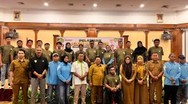 Foto: Kepala Dispora Kukar, Aji Ali Husni, menyampaikan sambutan dalam Pelatihan Dasar Pelatih Atletik.