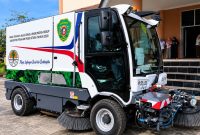 Foto: Mobil penyapu jalan milik Pemerintah Kabupaten Penajam Paser Utara belum dapat beroperasi akibat kerusakan suku cadang.
