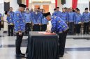 Foto: Bupati Kukar, Aulia Rahman Basri lantik 11 pejabat administrator dan pengawas Pemkab Kukar di Pendopo Odah Etam, Tenggarong..