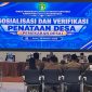 Foto: Kepala DPMD Kukar, Arianto saat gelar Sosialisasi dan Verifikasi Penataan Desa dihadapkan Camat dan para Kades Kukar.